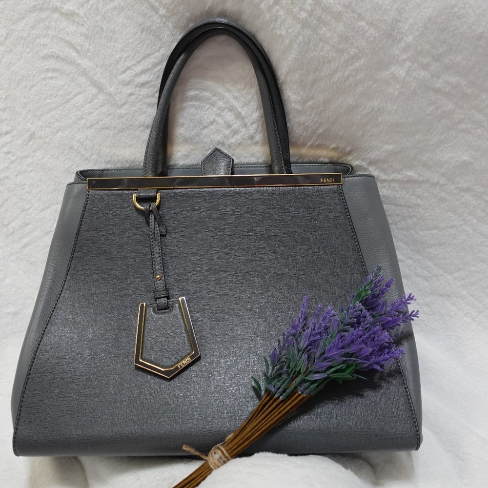 FENDI 2JOURS 2-WAY Vitello Elite Tote Bag, Gray
